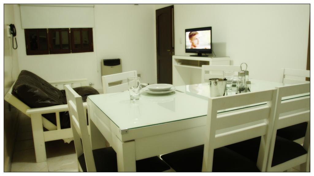 Hotel Boutique Santiago サンティアゴ・デル・エステロ 部屋 写真