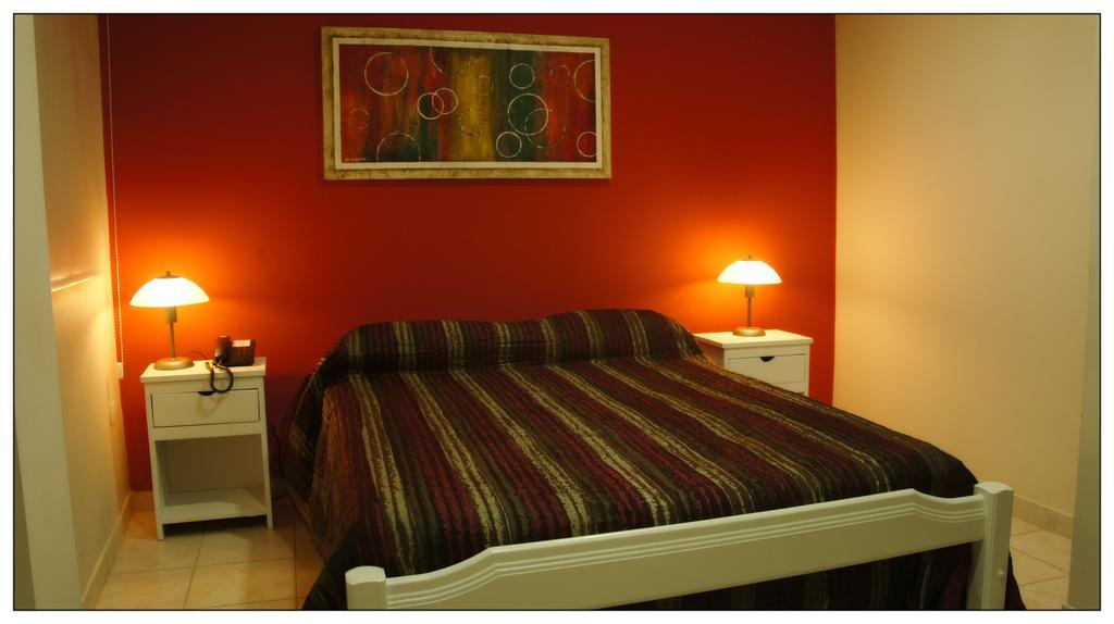 Hotel Boutique Santiago サンティアゴ・デル・エステロ 部屋 写真